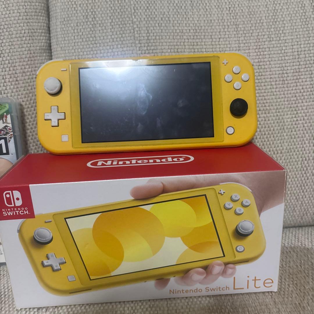 Nintendo Switch Lite イエロー 本体　スイカゲーム　カセット