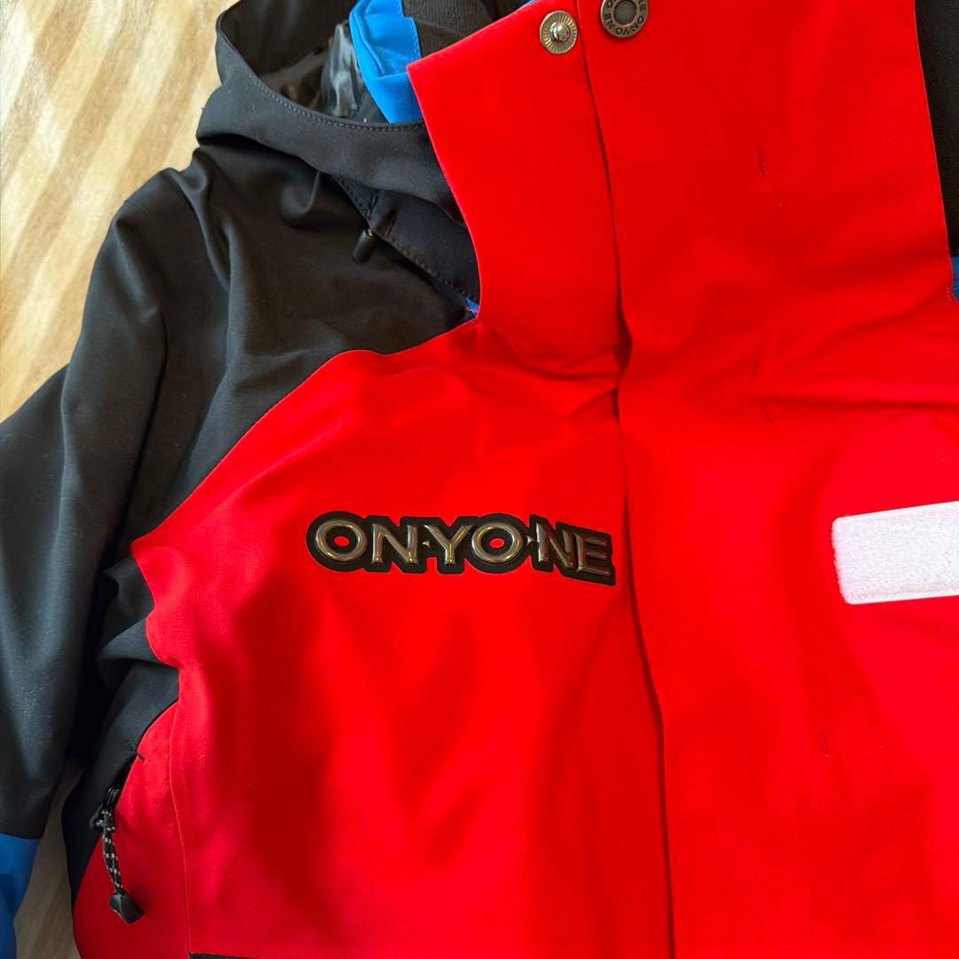 ONYONE.オンヨネゾーンアフタージャケット新品未使用品サイズＭ