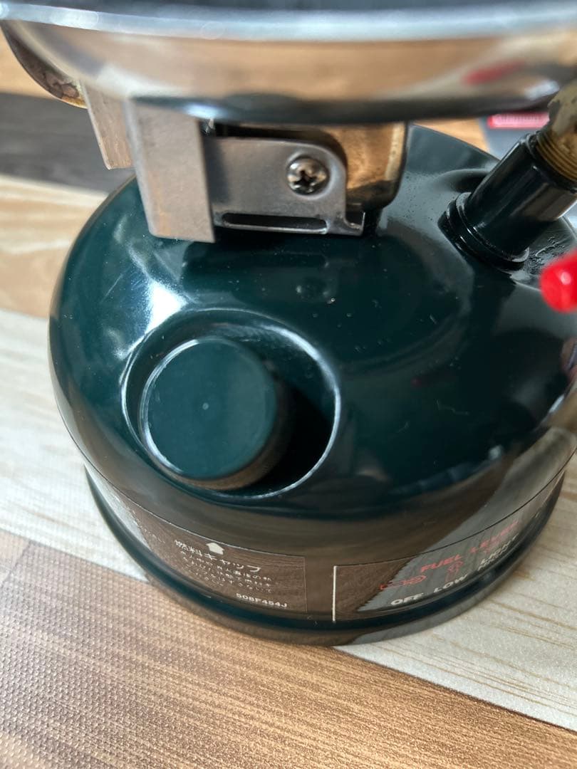 コールマン508A ストーブ　ケース付き (今だけガソリンフィラーおまけ付)