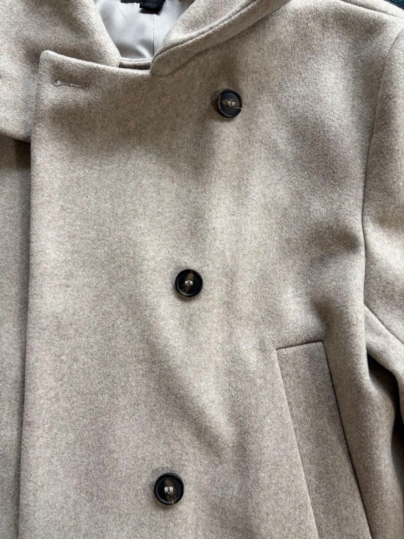 ハイネックショートコート　ベージュ　Sサイズ　ZARA
