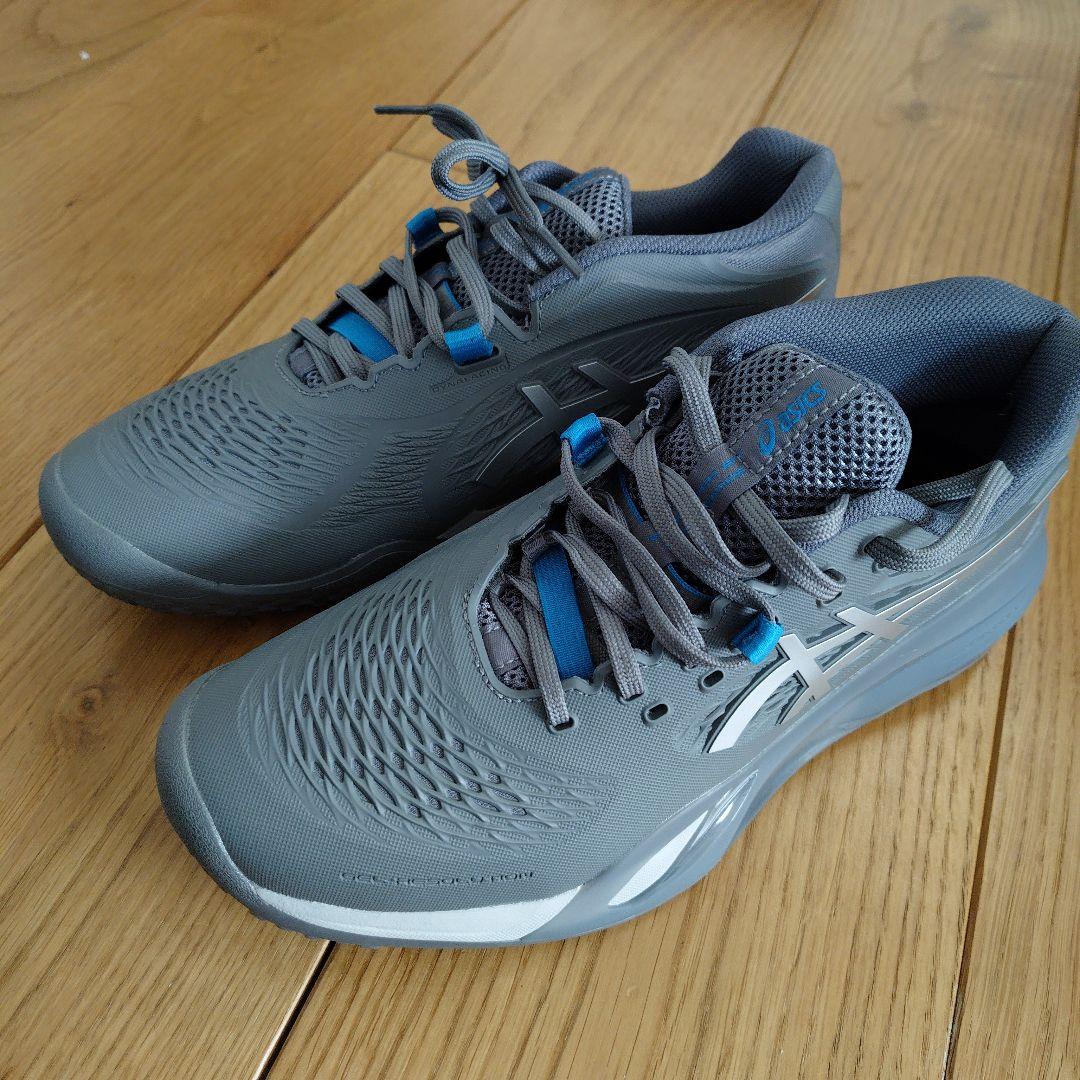 新品未使用ASICS テニスシューズ 255センチ　グレー