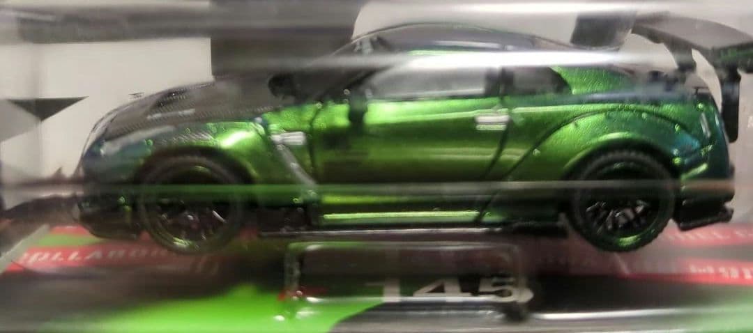 希少　MINI GT LB WORKS GTR Magic Green