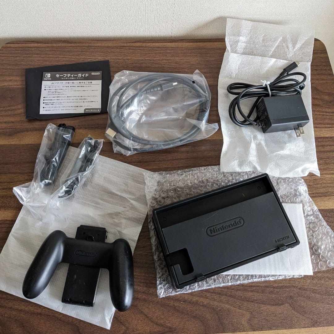 Nintendo Switch　本体　中古
