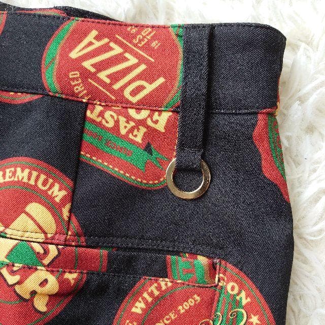 美品♪ ダンスウィズドラゴン レディース 総柄 刺繍 ショートパンツ M ゴルフ