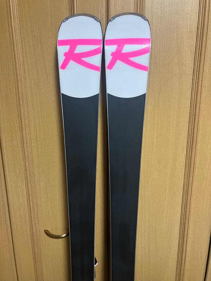 未使用品ロシニョールSUPER VIRAGE V VERSATILE 174cm
