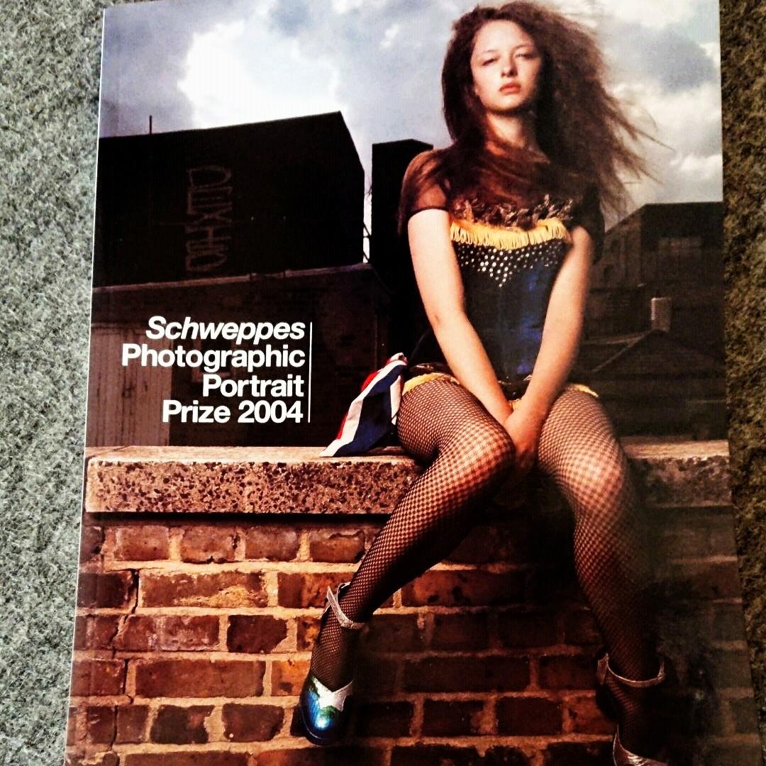レア PHOTOGRAPHIC PORTRAIT PRIZE 2004