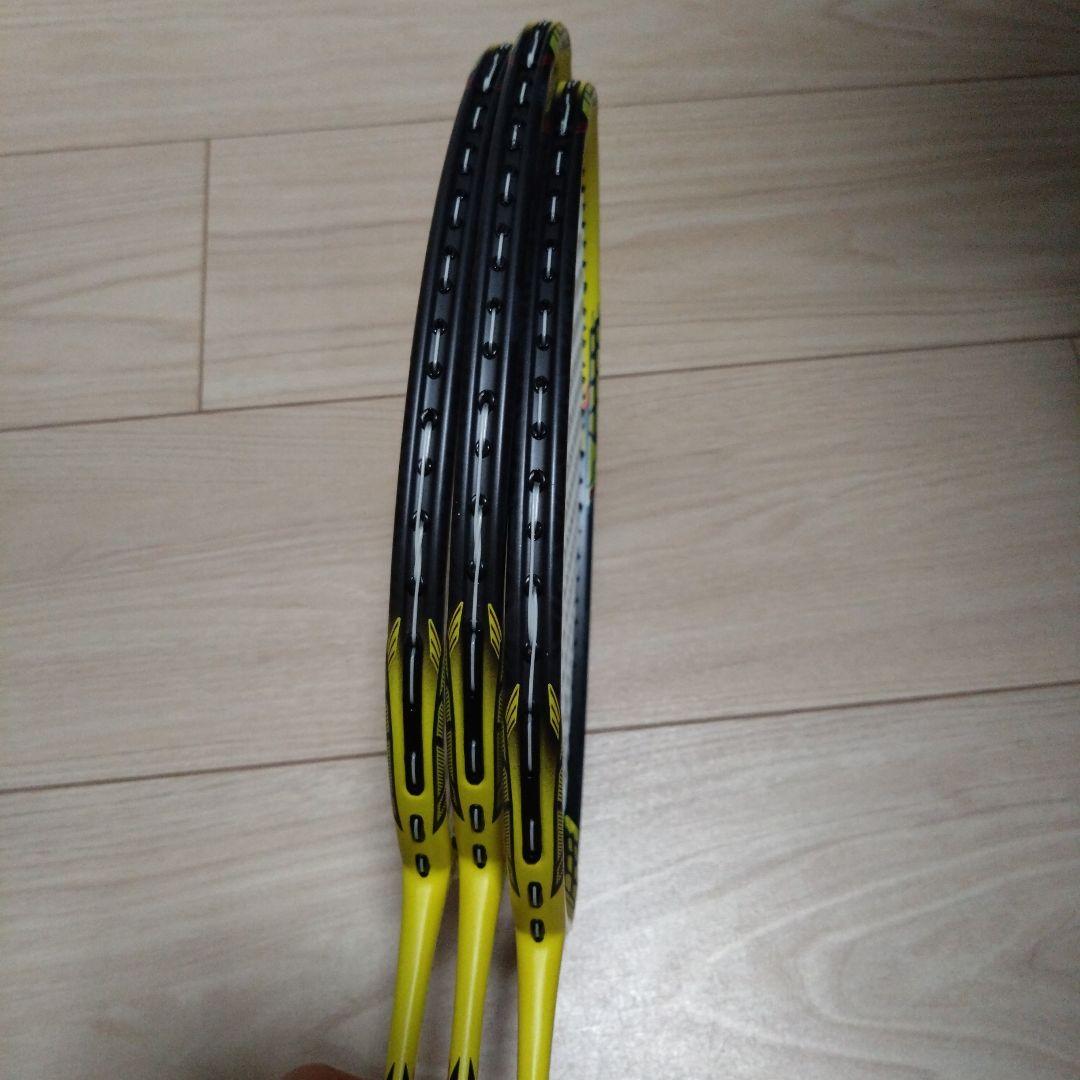 バドミントン　リンダンモデル 3本セット イエロー/ブラック