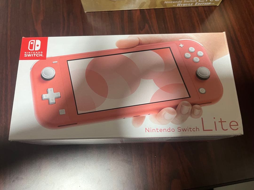 Nintendo Switch Lite コーラル 新品未開封