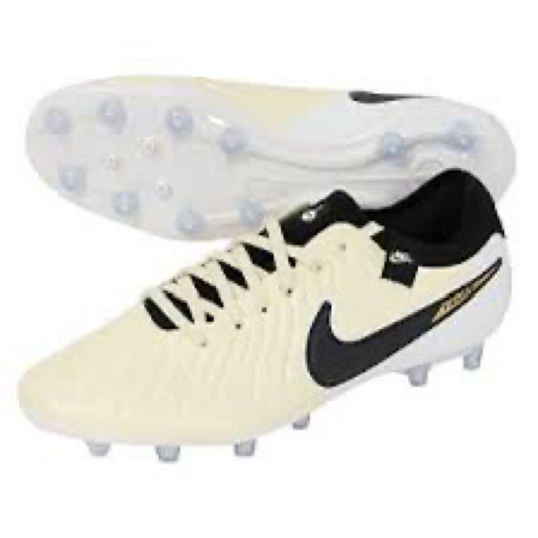 NIKEティエンポレジェンド10