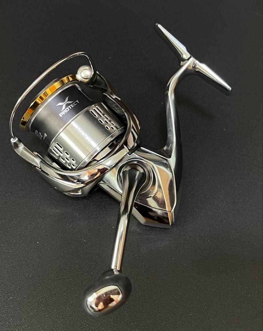 即日発送　美品SHIMANO シマノ 18 ステラ STELLA 2500S