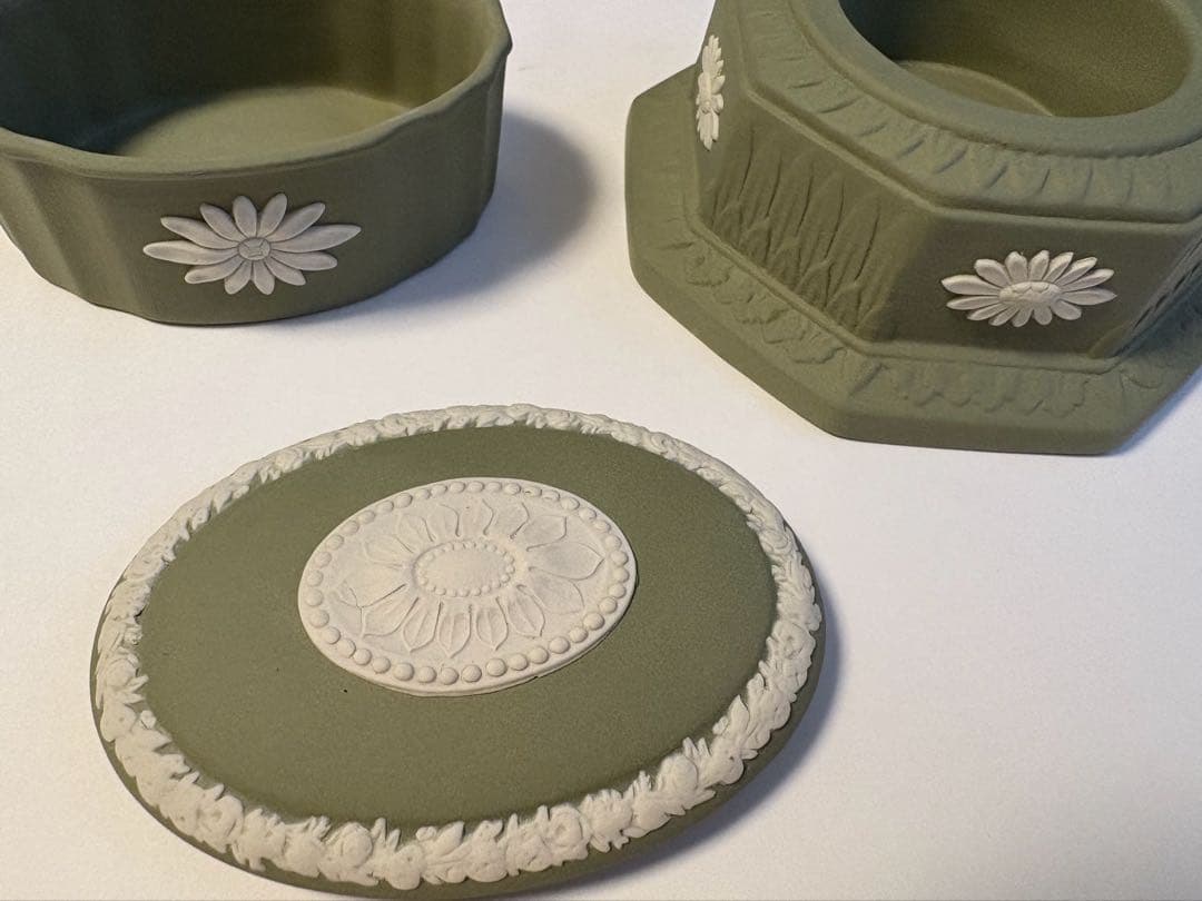 WEDGEWOOD ジャスパーウエア　アクセサリーケース　キャンドルホルダー
