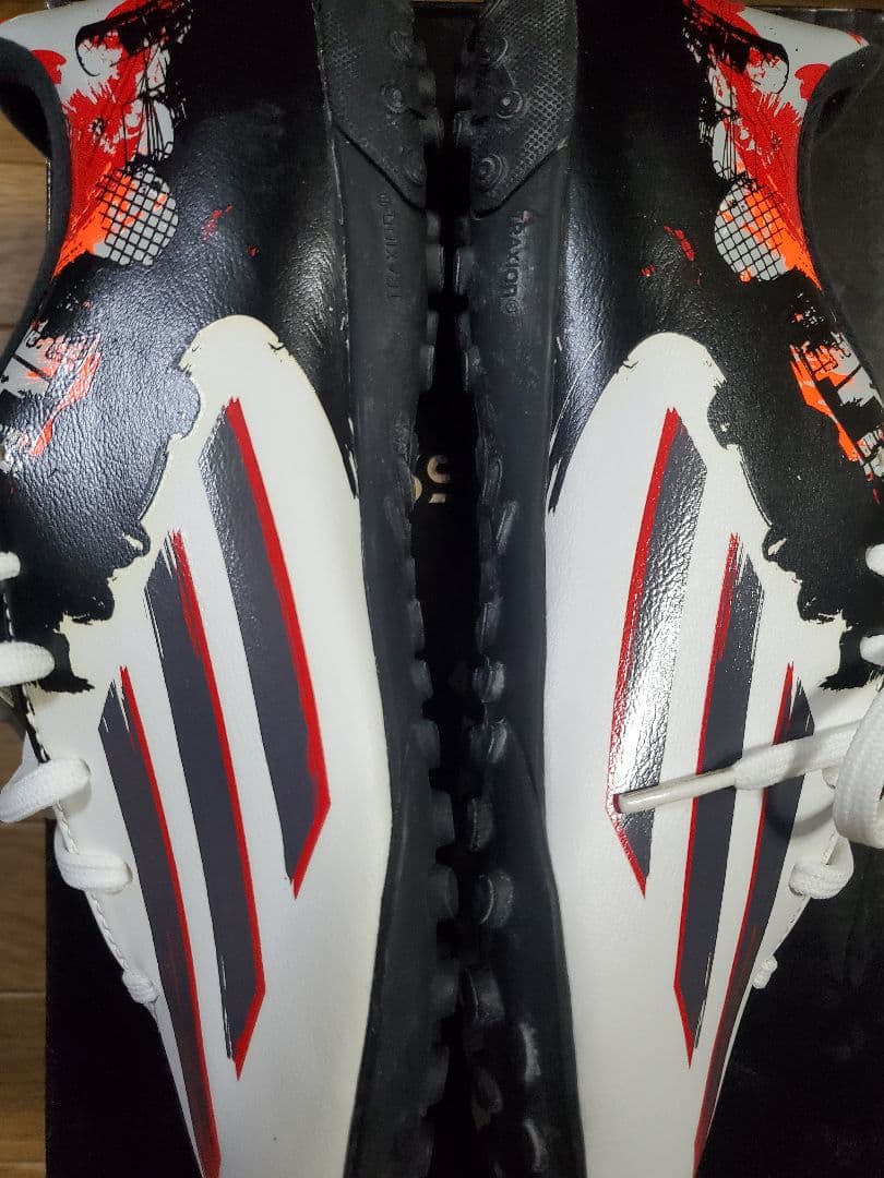 アディダス　F10 TF LM