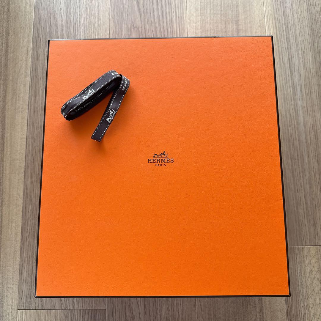 エルメス　HERMES 空箱　ケリー28用　ボックス
