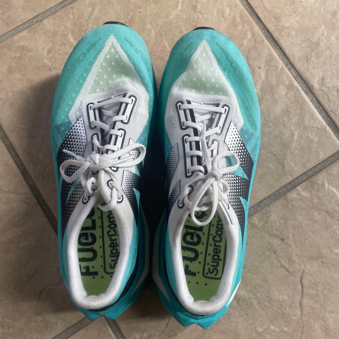 スパイク・シューズ new balance FuelCell SuperComp Elite v4