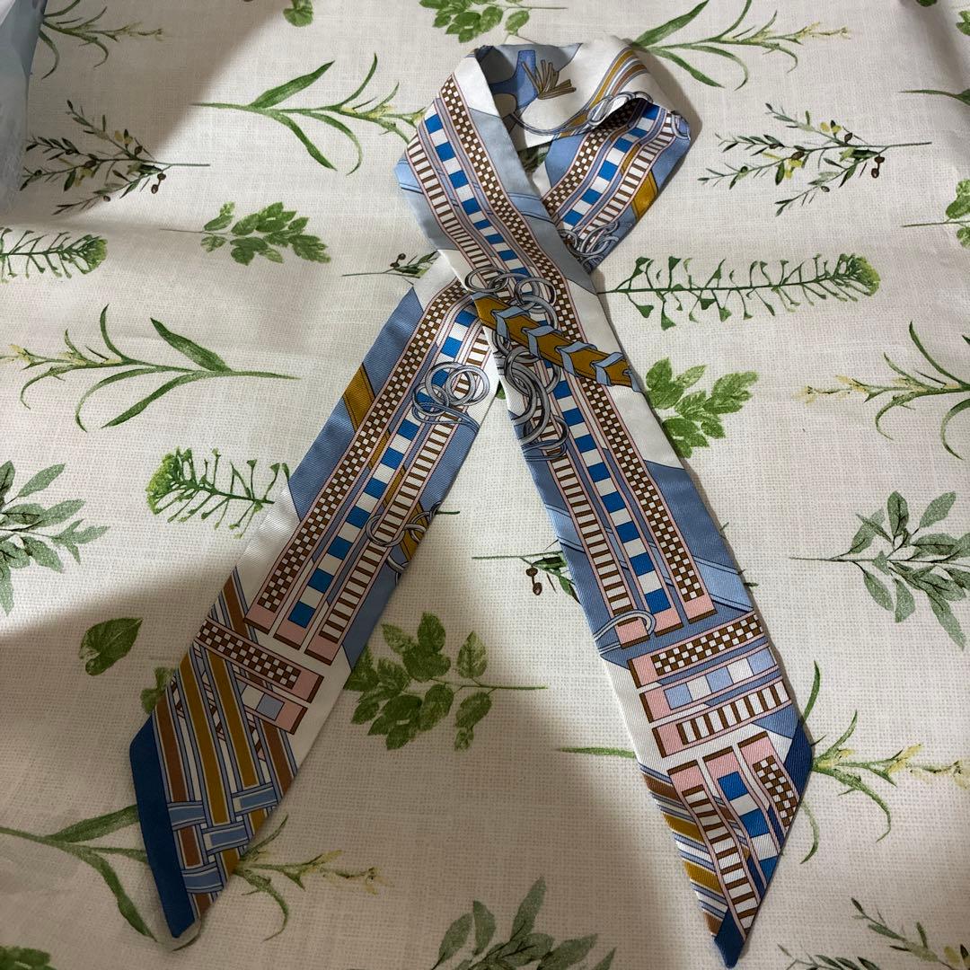 【未使用】エルメス HERMES ツイリー　スカーフ