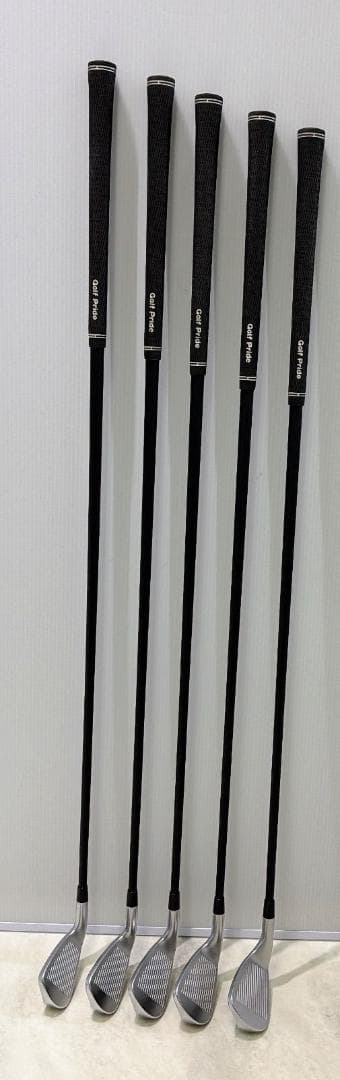 美品 ダンロップ ゼクシオ X 2024年モデル アイアンセット TRAVIL