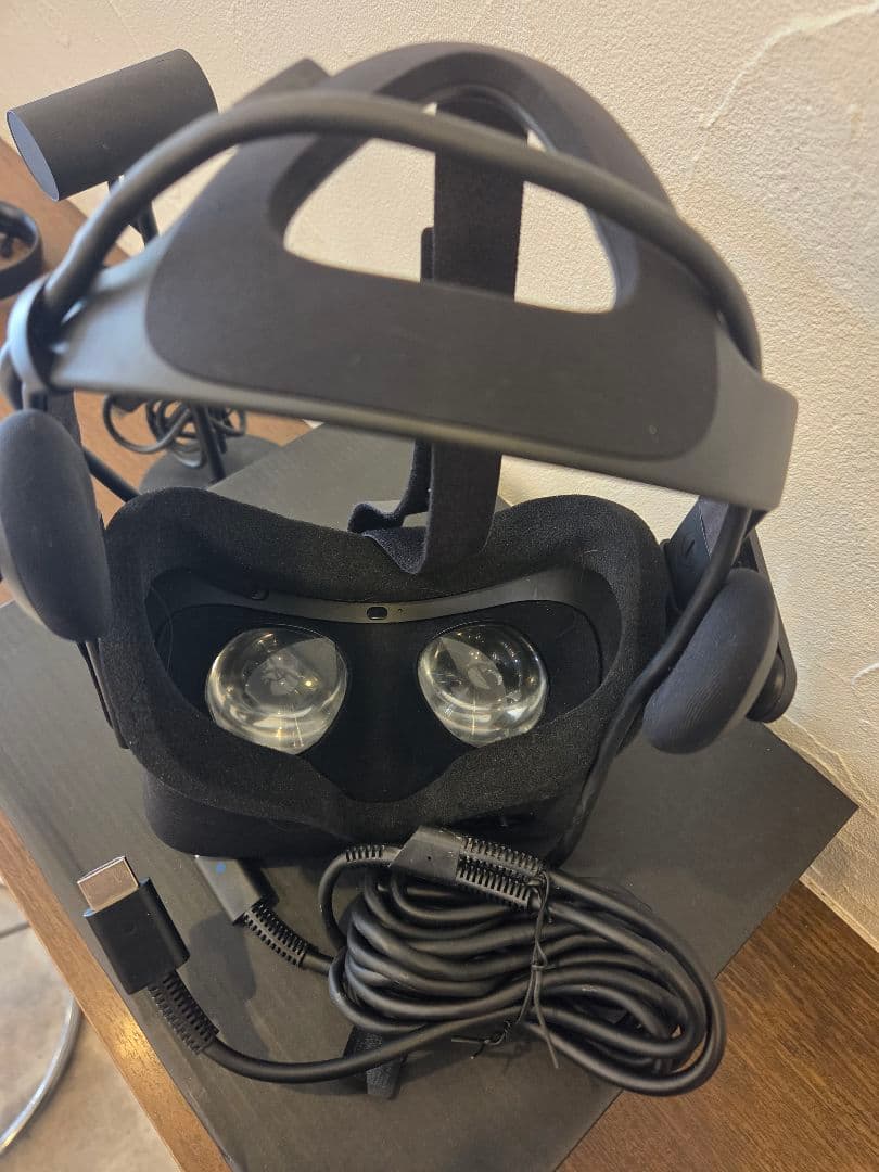  Rift VRヘッドセット センサー・コントローラー　一式 美品✨