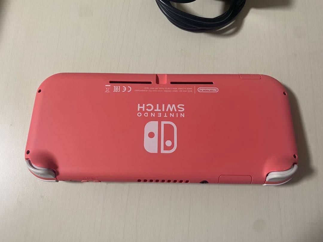 【美品】Nintendo Switch Lite ピンク 充電器付き