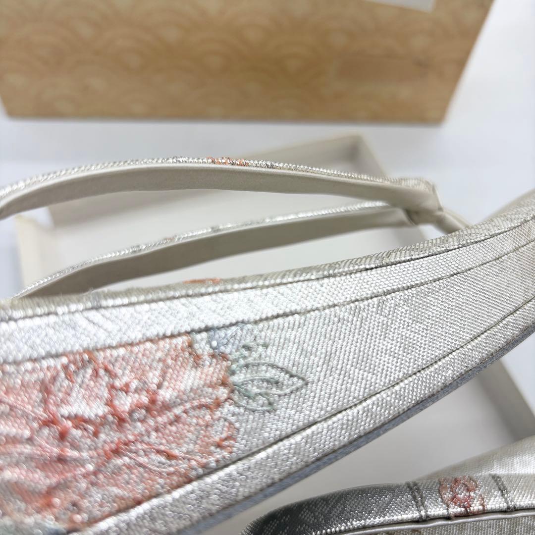 フォーマル草履バッグセット シルバー 刺繍 振袖 留袖 訪問着P2512031