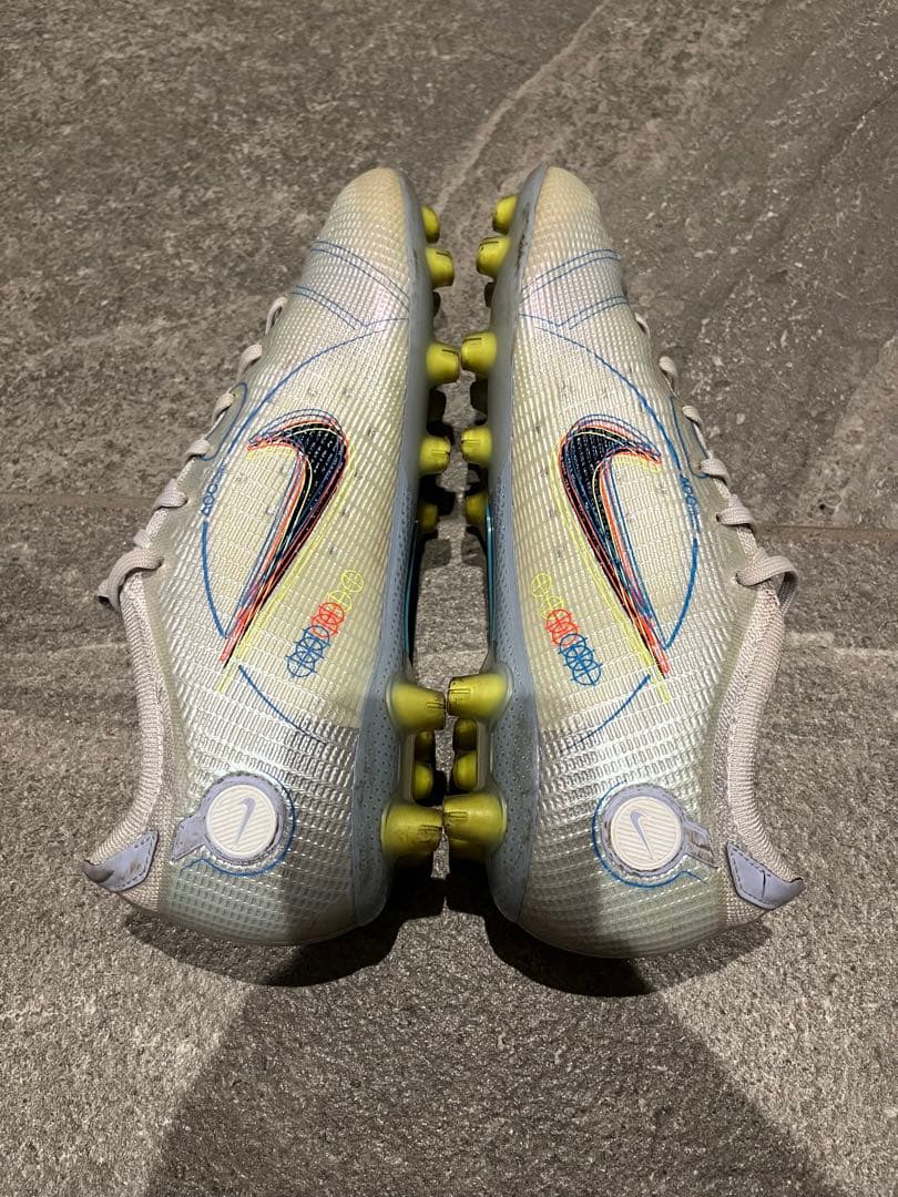 NIKE マーキュリアル ヴェイパー 14 エリート HG