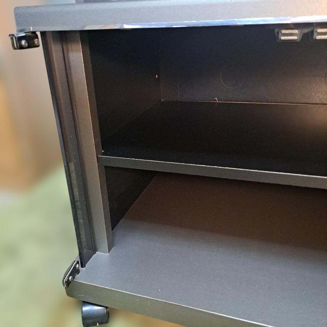 【お買い得】テレビスタンド キャスター付き　テレビ台　レトロ　ガラス扉　三菱電機