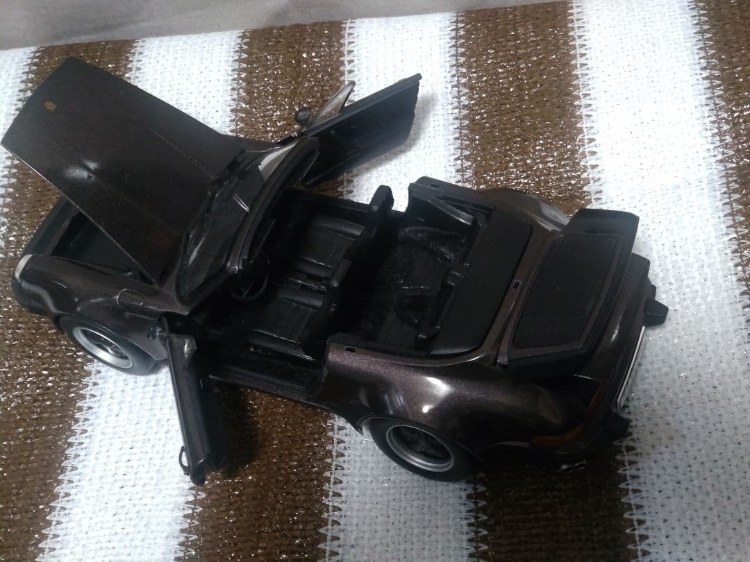 当時物　1/18 ミニカー　NOREV　ノレブ　ポルシェ911ターボ　カブリオレ