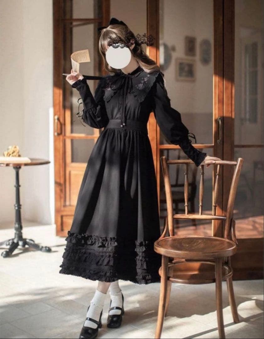 【週末限定】夜想曲を奏でる刺繍クラシカルワンピース　ManusMachina