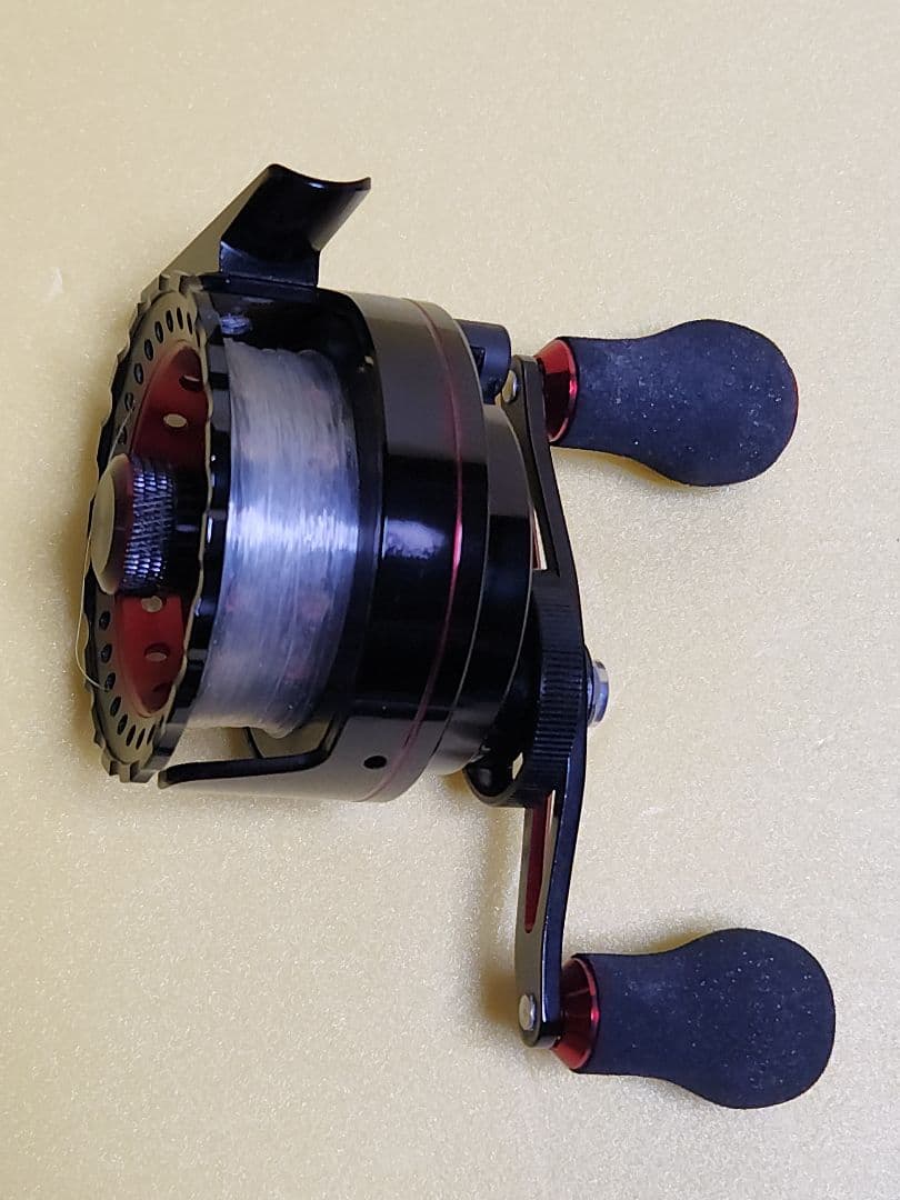 FUN TOOL　黒王　レフトハンドル　筏　かかり釣り　片軸リール　リール