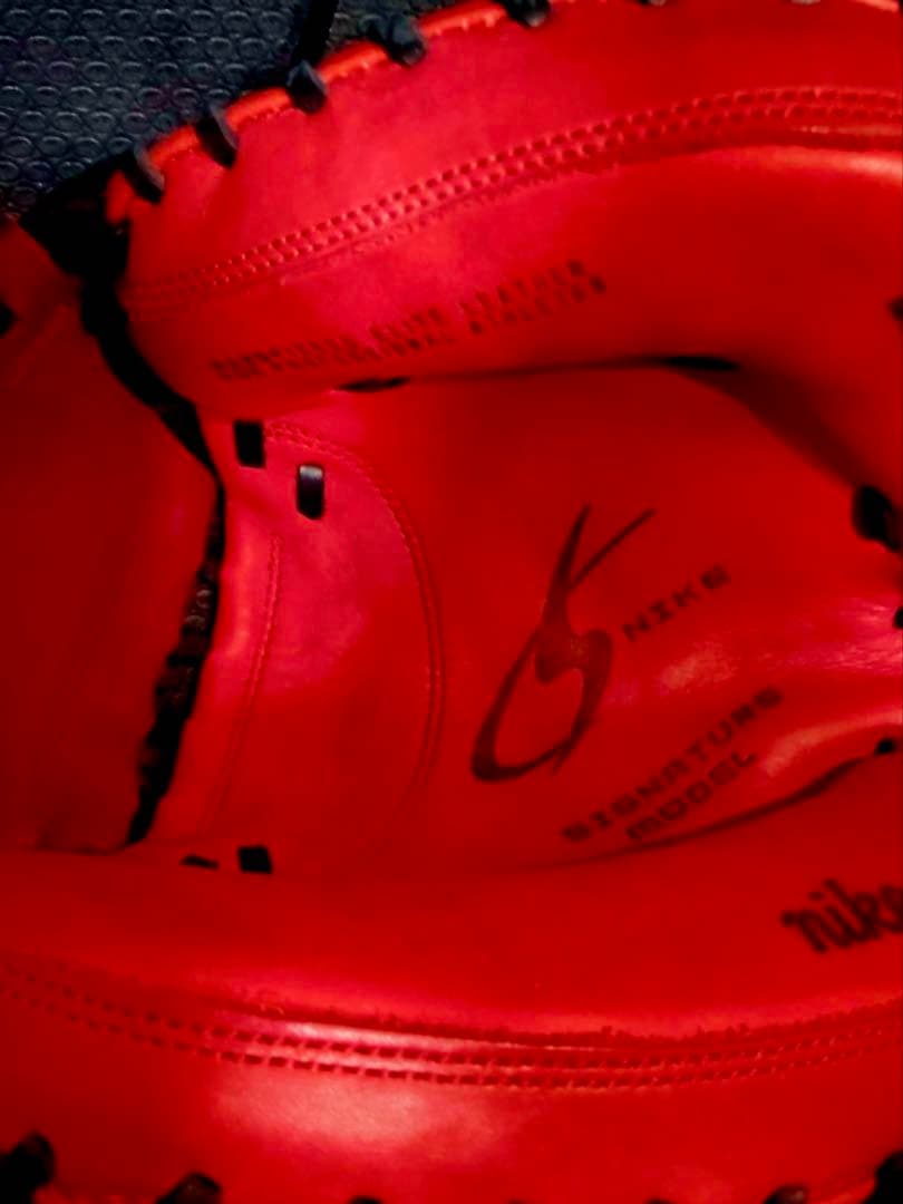 ひ*ろ様 【美品】NIKE 城島健司モデル キャッチャーミット 軟式 廃盤 ナイ