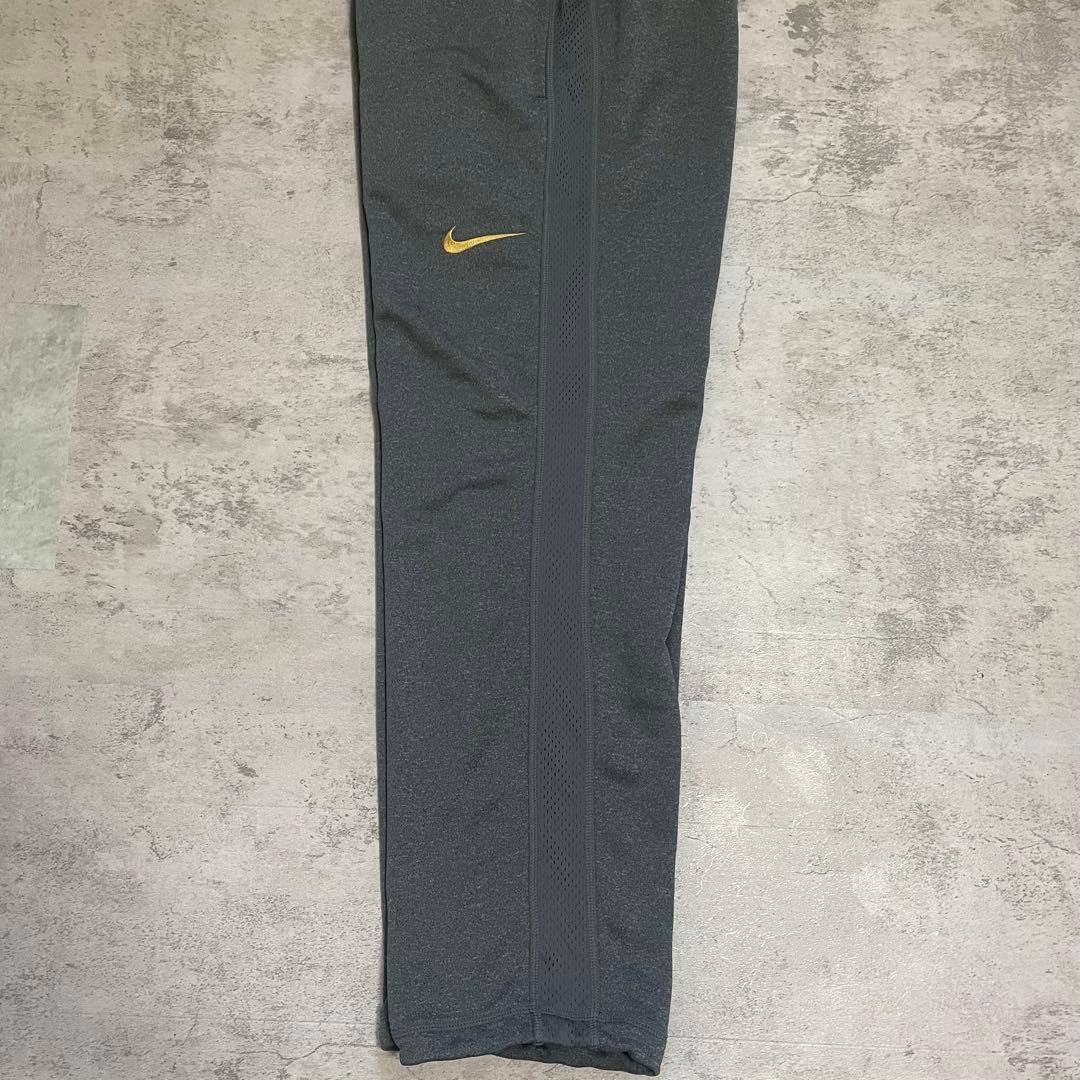 美品 NIKE セットアップ パーカー 金 刺繍 ロゴ グレー S 上下 ウェア
