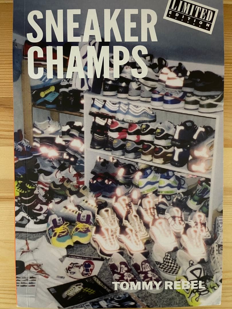 アート・デザイン・音楽 \"Sneaker Champs\"Living Proof 003