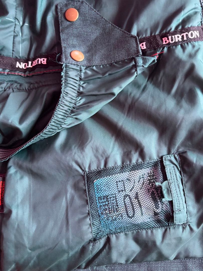 【美品】Burton スノーボードジャケット S /ダークグリーン