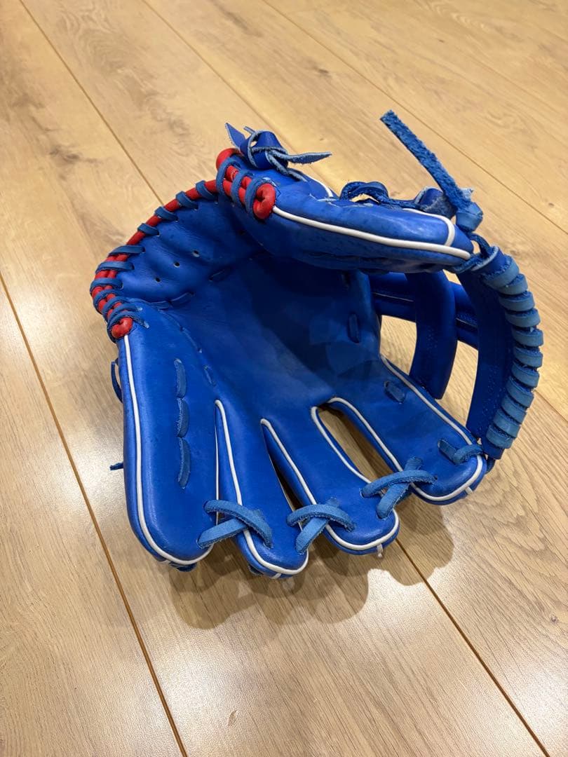 ドラ◯もん風一般内野手オーダーグローブ！即戦力！