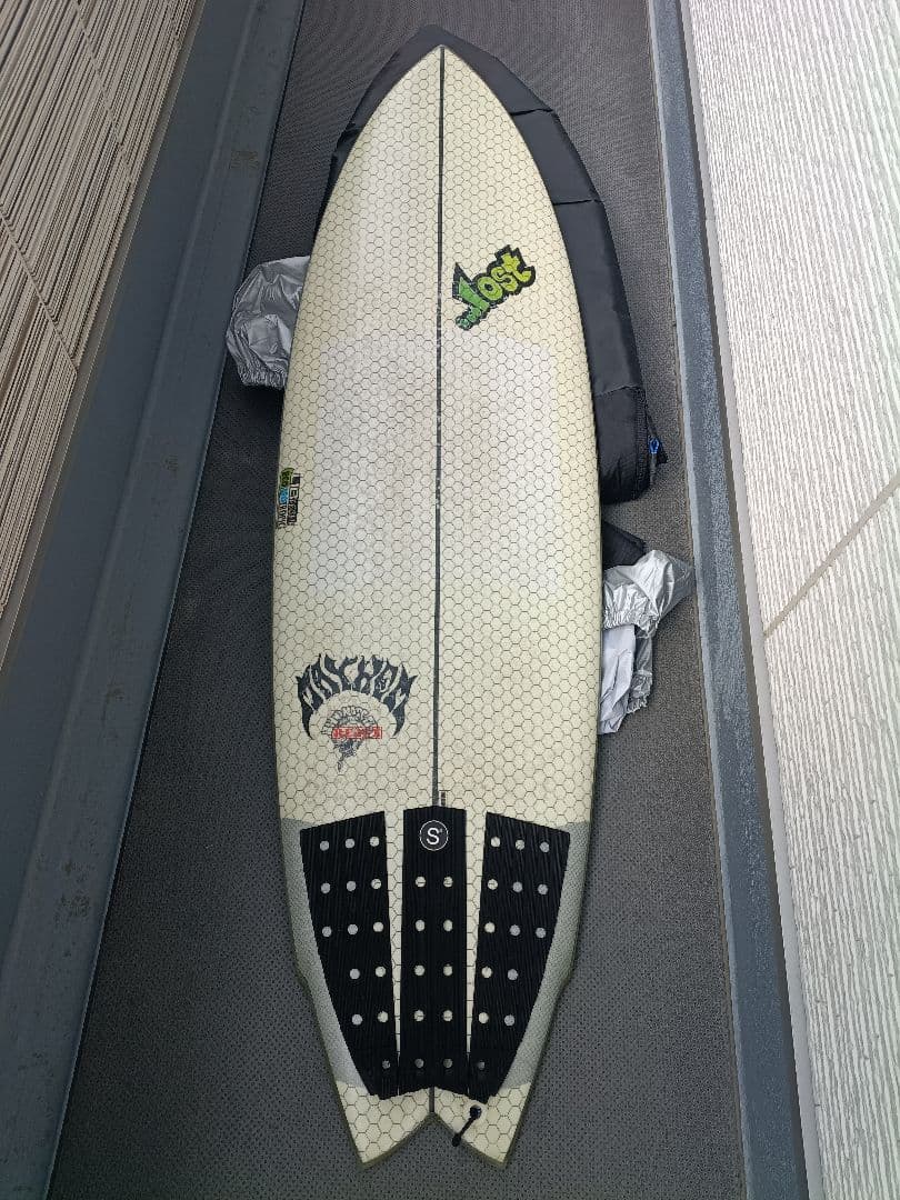 LOST LIBTECH ROUND NOSE FISH 5'8\"ハードケース付