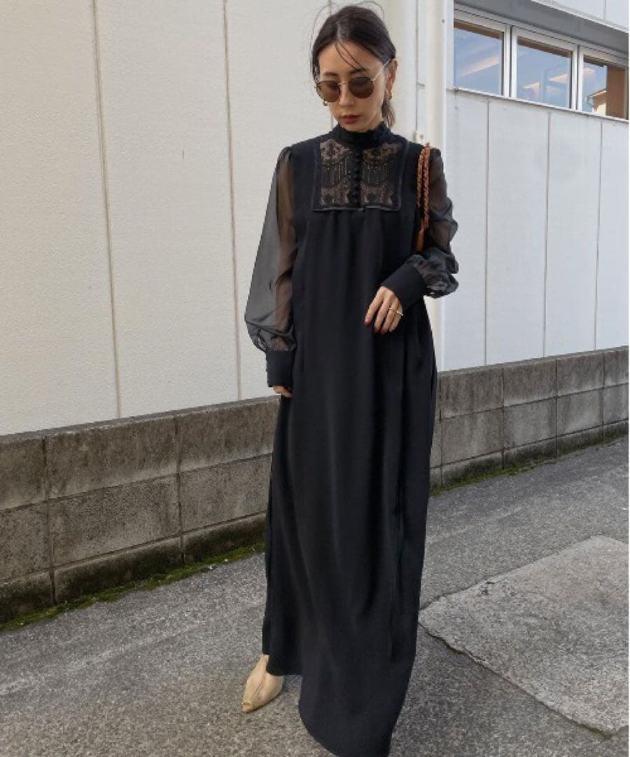 2602059 2WAY SCOOP OUT LACE DRESS ブラック M