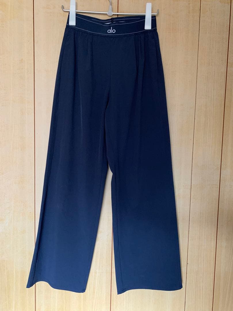 alo yoga ヨガパンツ　xs