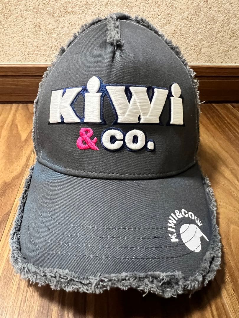 KIWI&CO. フリンジ加工キャップ