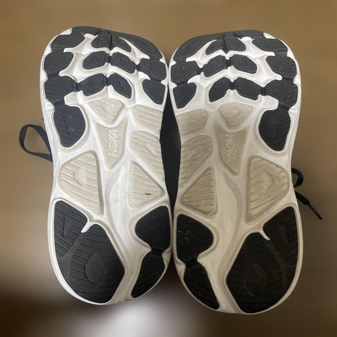 ホカ HOKA 【虎視眈々】クリフトン 10 ワイド レディース 24cm
