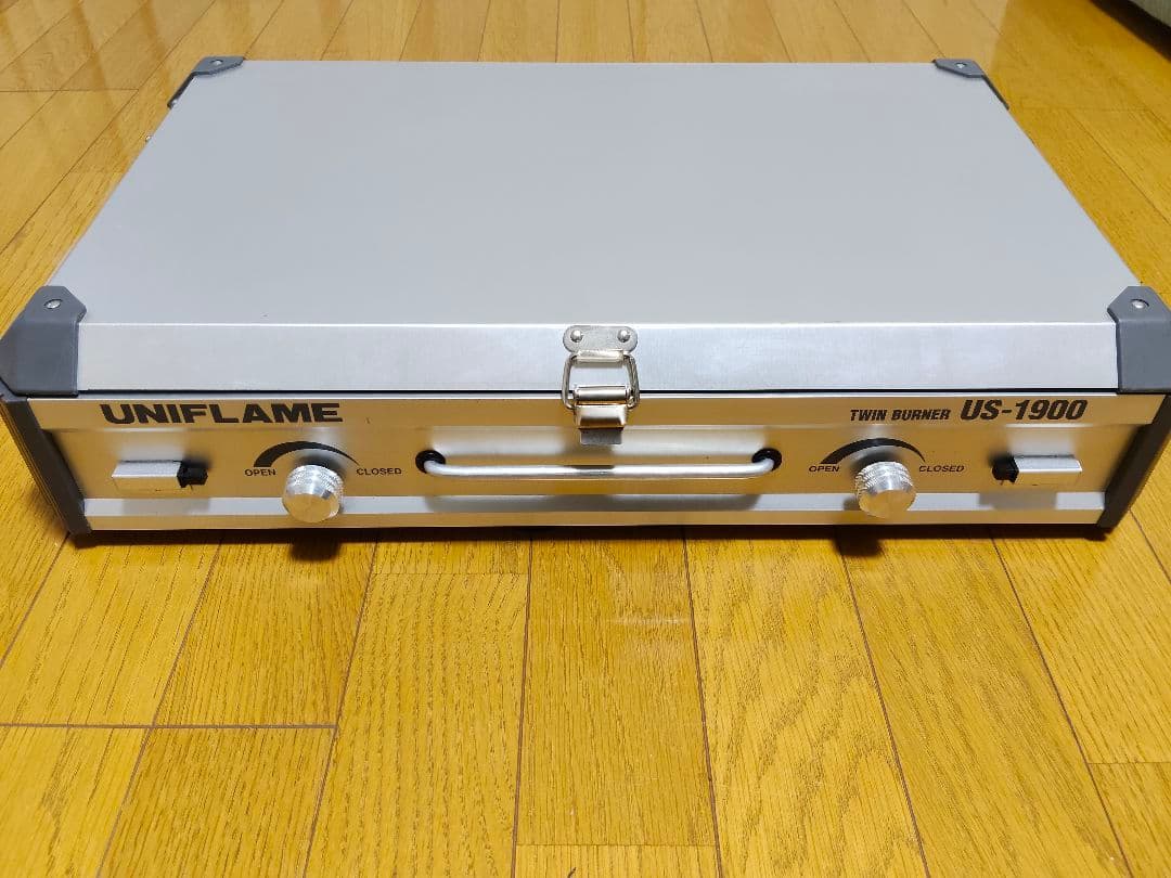 UNIFLAME ツインバーナーコンロ US-1900
